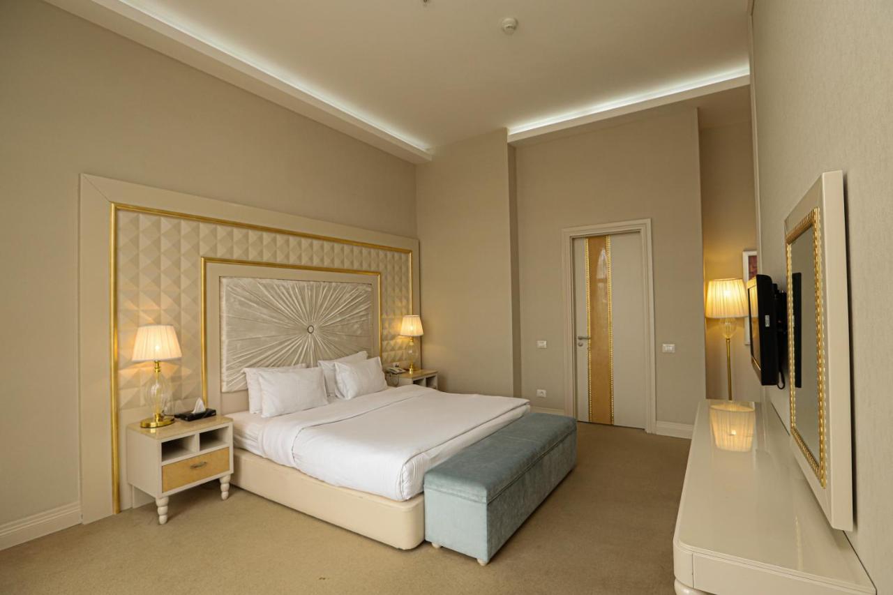 Gabala Garden Hotel Zewnętrze zdjęcie A bedroom at the hotel